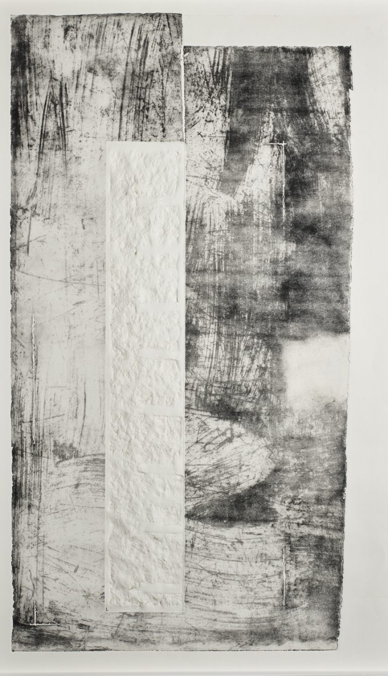 Reiner Maehrlein | Incident III | 2016 | Tiefdruck, Rostmonotypie und Granitpraegung auf Buettenpapier | 150 x 100 cm | Galerie Moench Berlin