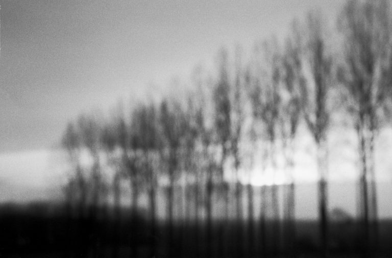 Walther Grunwald | ohne Titel 3 (aus der Serie AM RANDE DER STILLE) | 2004-2008 | Schwarzweissfotografie auf Barytpapier | Galerie Moench Berlin | 3. Europaeischer Monat der Fotografie Berlin