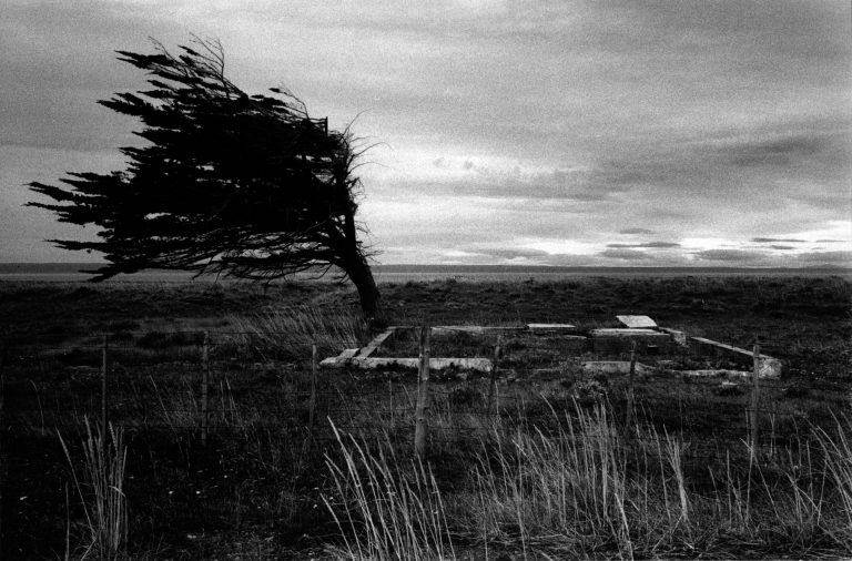 Walther Grunwald | ohne Titel (Patagonien| 2003 | Schwarzweissfotografie auf Barytpapier | Galerie Moench Berlin