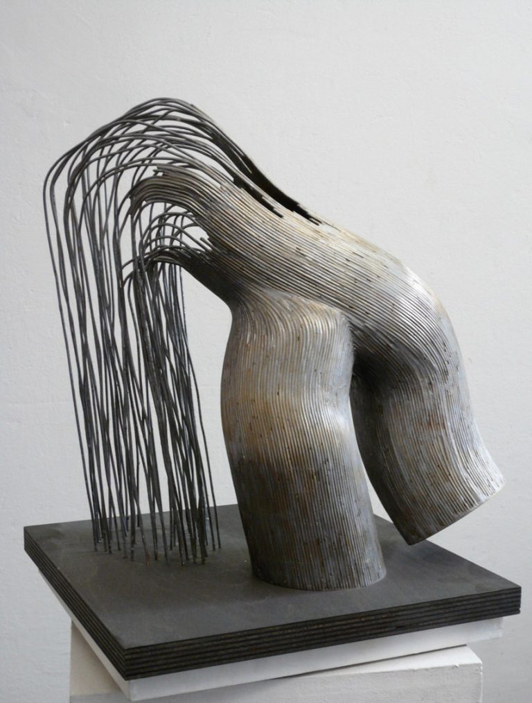 Brigitte und Martin Matschinky-Denninghoff | QUELLE | 1988 | Messing und Zinn | 50 x 47 x 33 cm | WV Nr: 606 | Galerie Moench Berlin