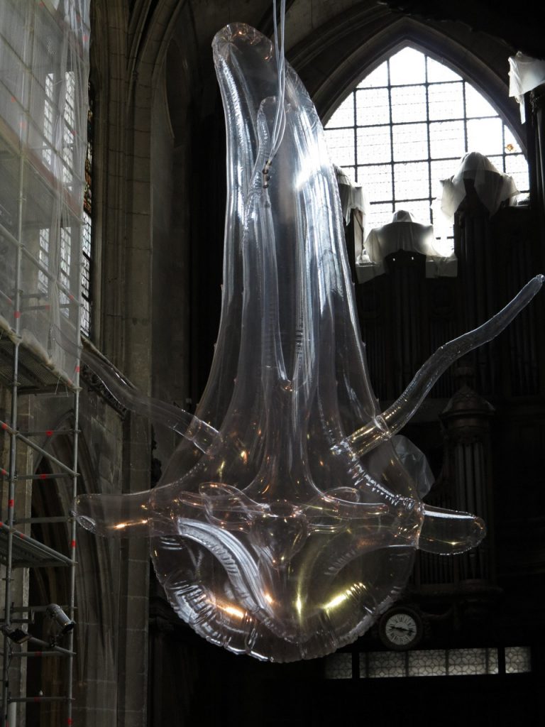 Victorine Mueller | CHIMAIR | Eglise Saint-Merri, Paris | 2012 | Foto: Simon Egli | Galerie Moench Berlin