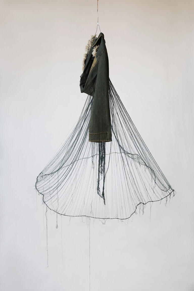 galerie moench zeitgenoessische kunst barbara caveng objekt skulptur koerper